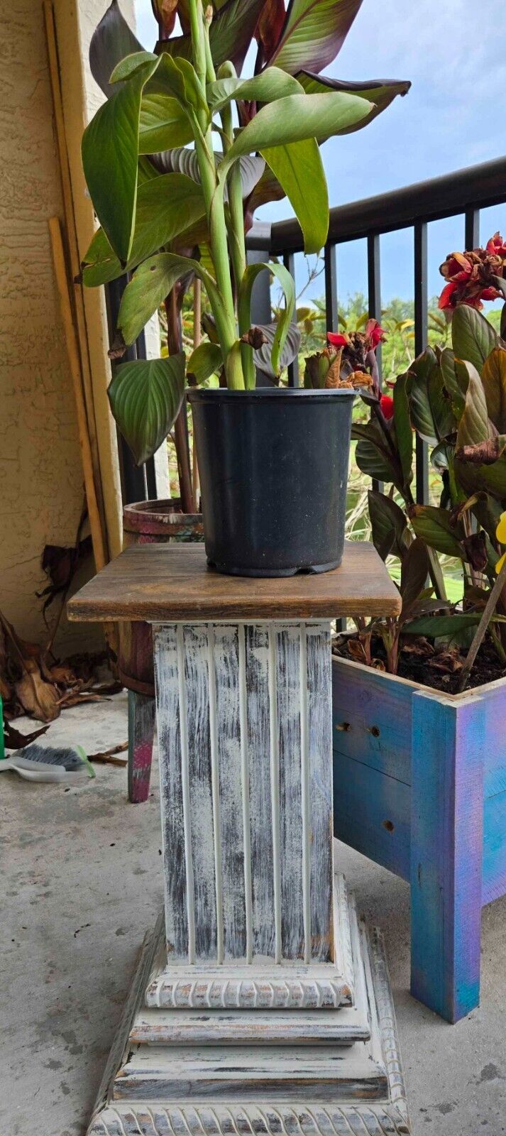 Distressed Colonial Plant Stands Solid Wood Oak Tops 22" Tall Column Style NEW