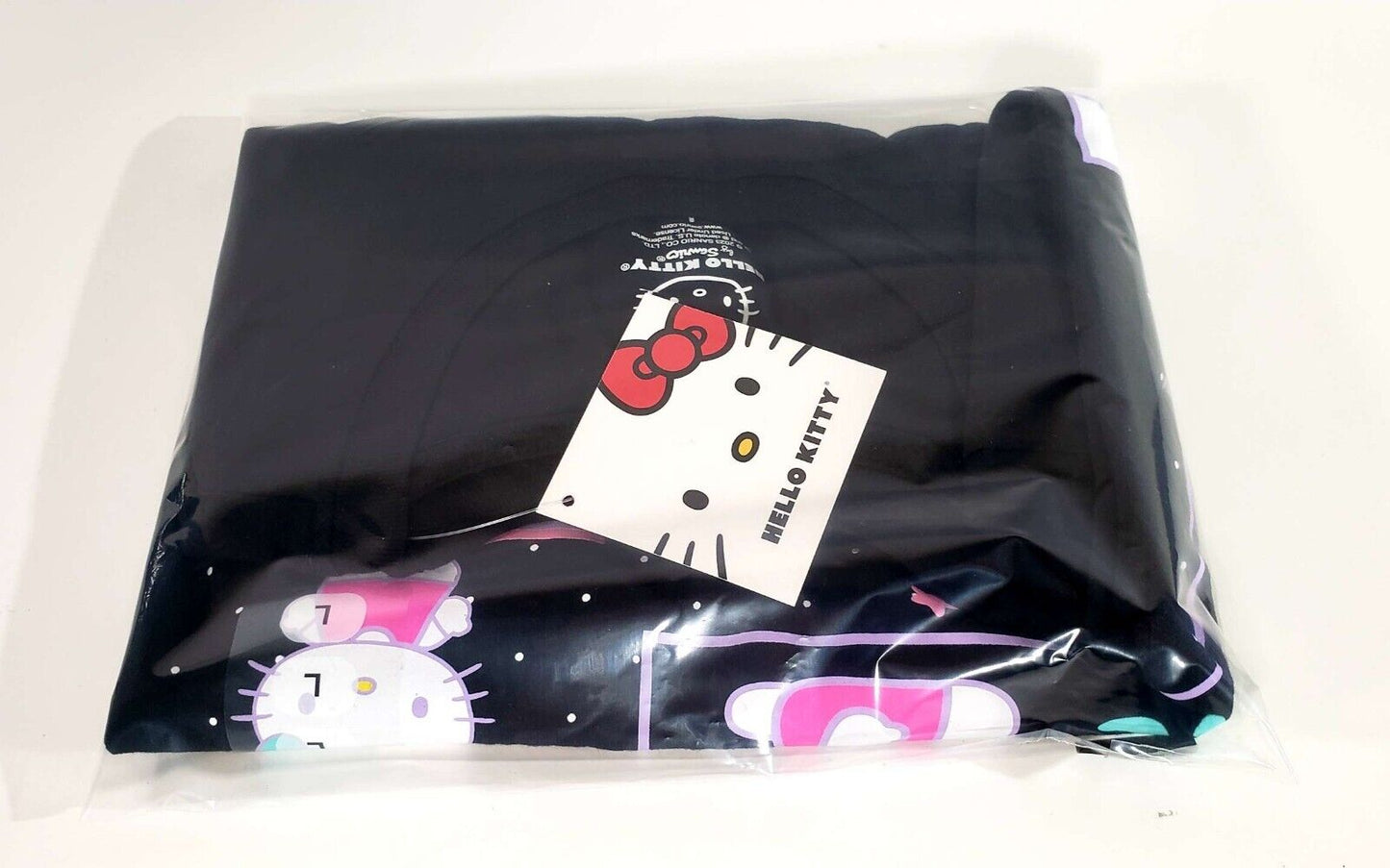 Sanrio Hello Kitty Kawaii Rainbow Smile T-shirt Unisex NWT Medium Large NEW πΊ